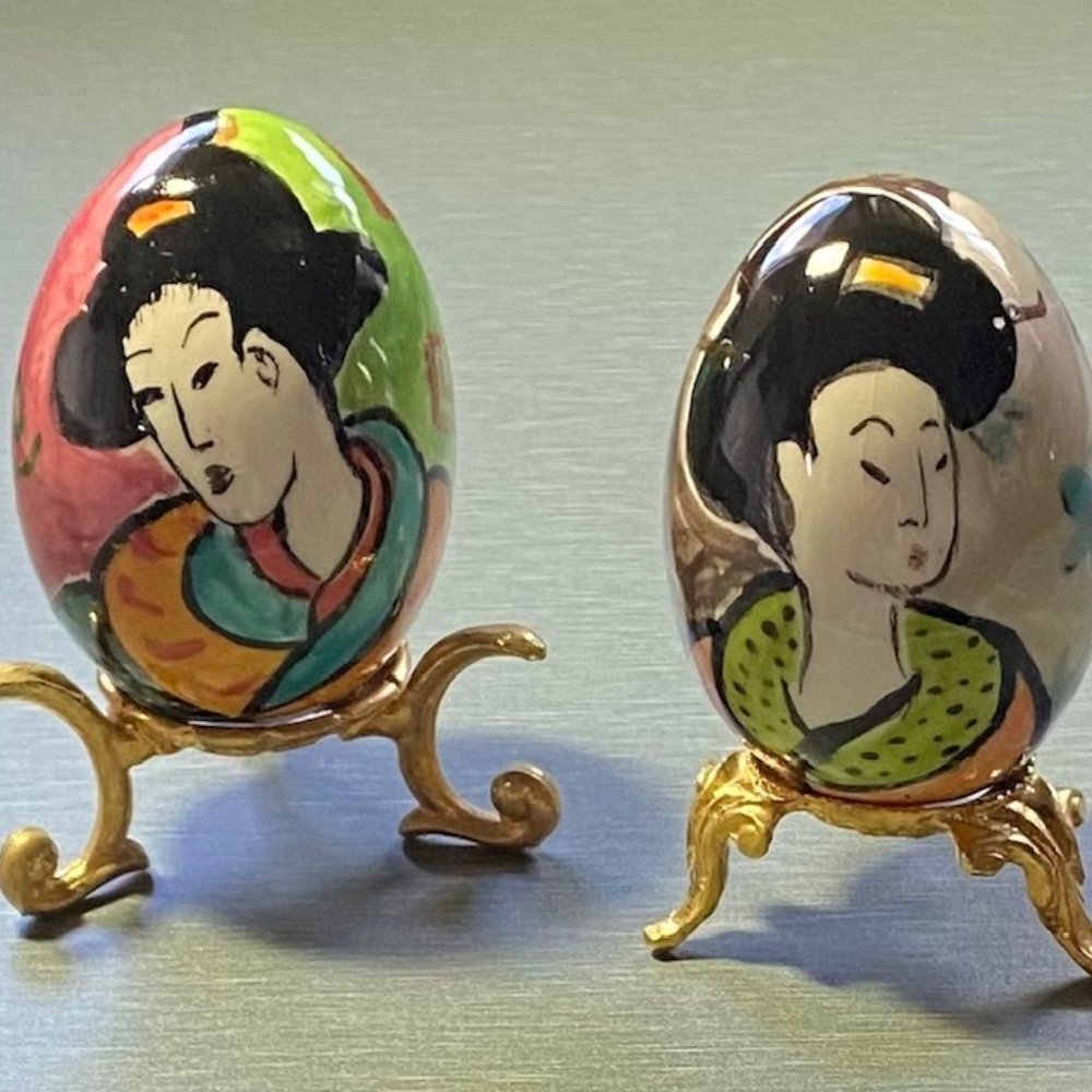 Unique Vintage Colorful Ceramic Eggs with Hand Painted Artwork